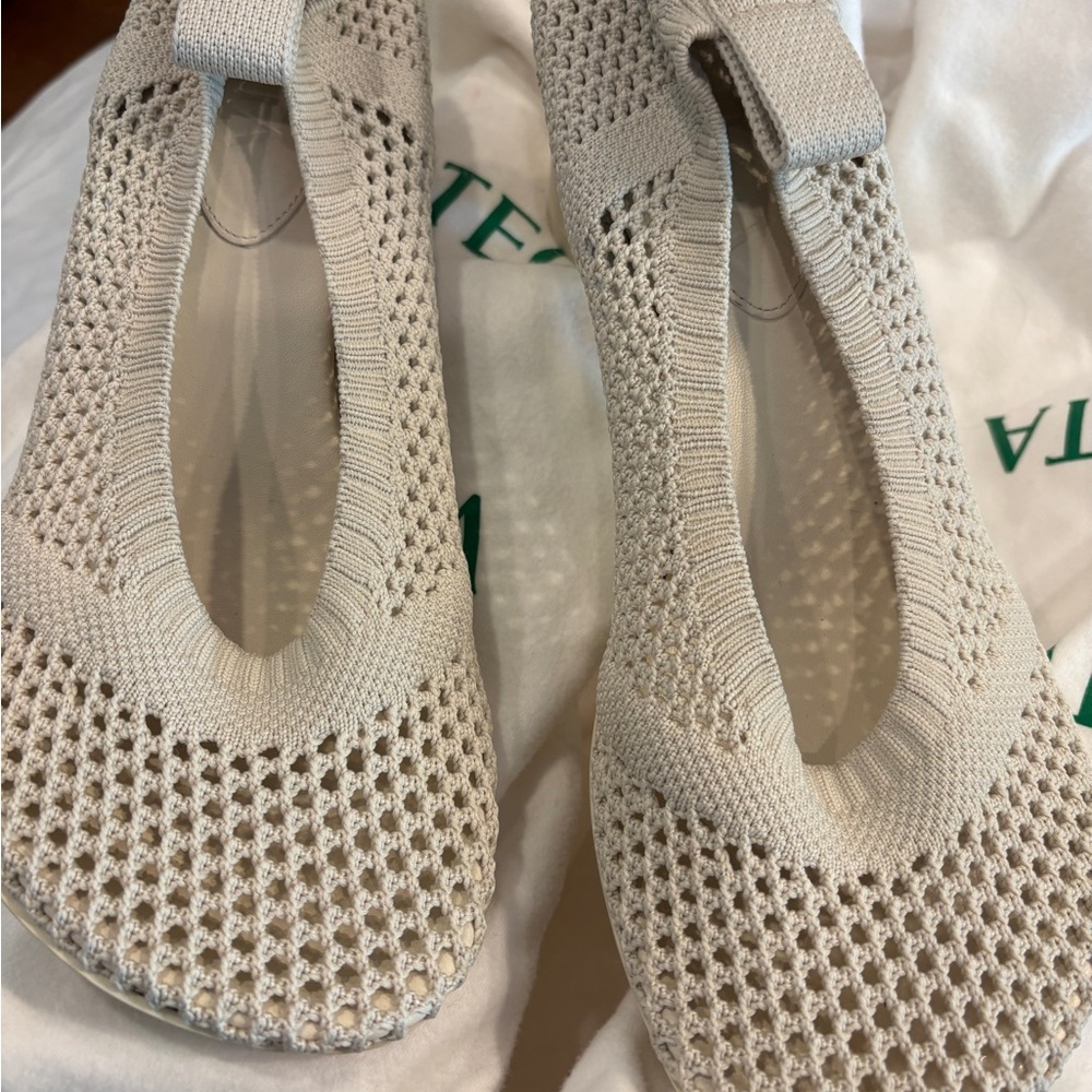 Bottega Veneta Crochet Knitted Pump